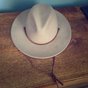 Brixton Field Hat size Medium